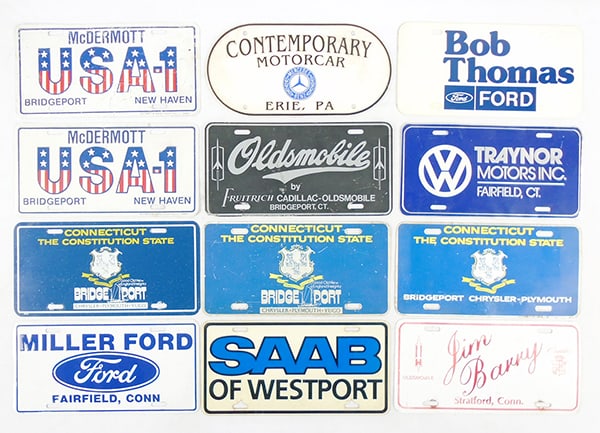12 VINTAGE DEALER ADVERTISING PLATES: 3 are plastic, C7-8.