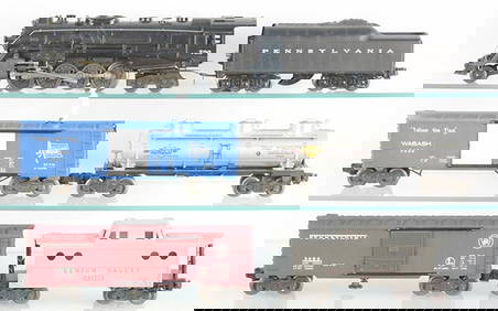 LIONEL TRAIN SET (1 of 3)