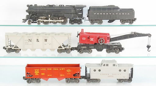 LIONEL TRAIN SET