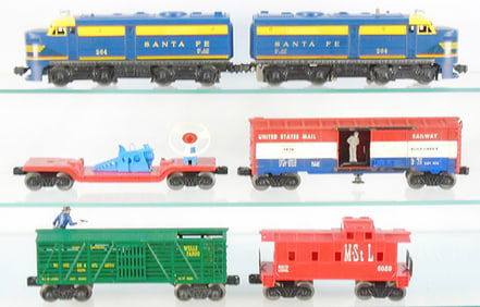 LIONEL SANTA FE TRAIN SET