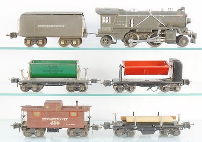 LIONEL  TRAIN SET