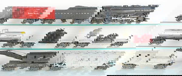 LIONEL TRAIN SET (1 of 2)
