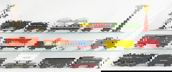 2 MARX TRAIN SETS