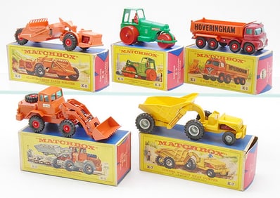 5 MATCHBOX KING SIZE VEHICLES