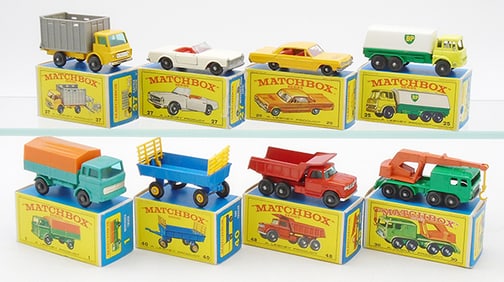 8 MATCHBOX VEHICLES