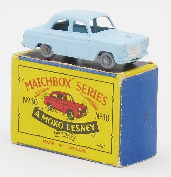 MATCHBOX 30A3 FORD PREFECT: ST code 8, B2 orig box, surface oxidation on axles, orig box minor wear, C9.