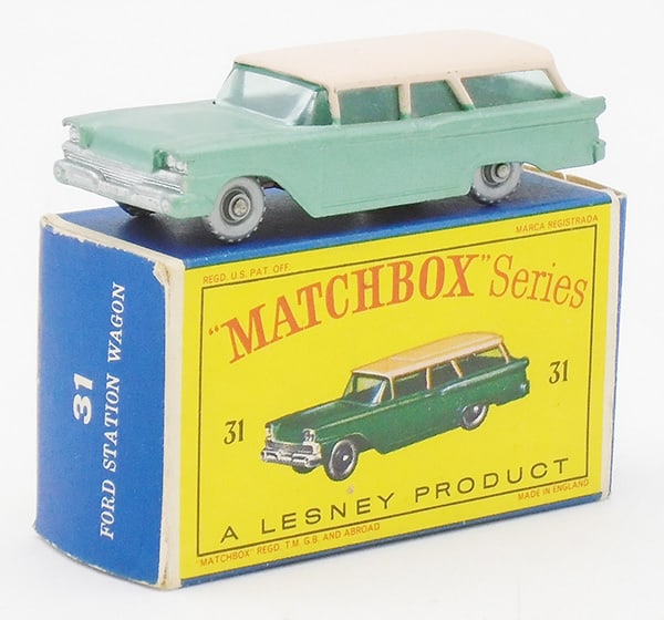MATCHBOX 31B8 FORD WAGON (1 of 2)