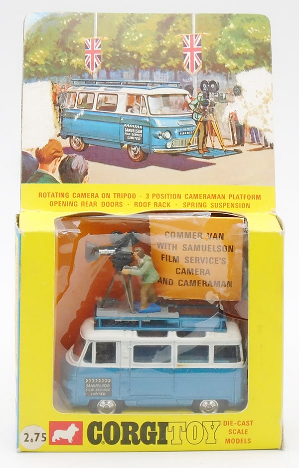 CORGI 479 COMMER MOBILE CAMERA VAN (1 of 2)