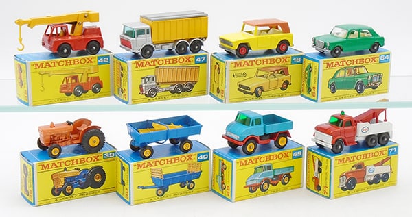 8 MATCHBOX VEHICLES (1 of 2)