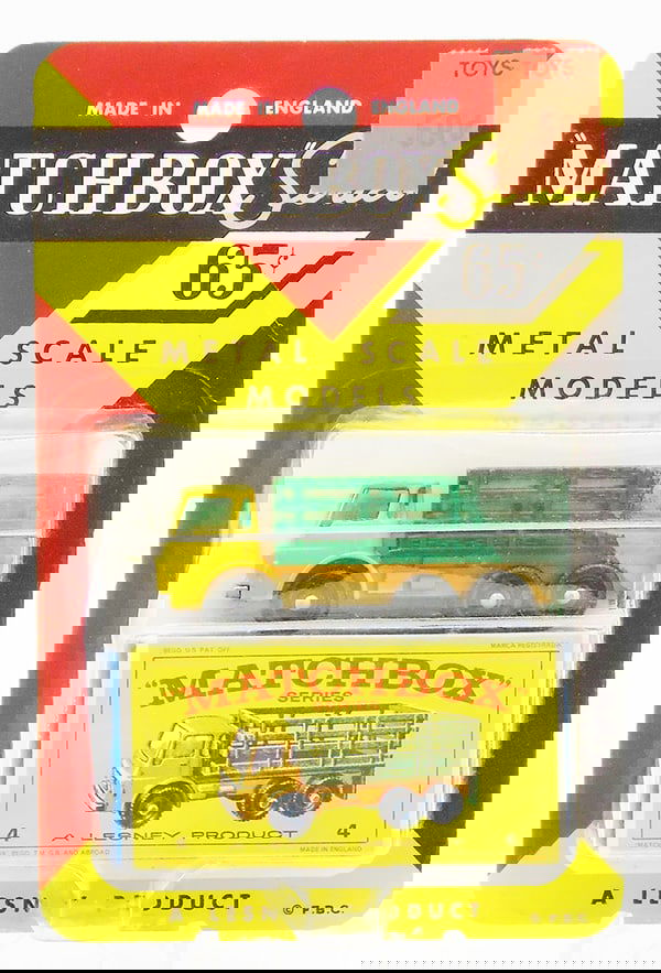 MATCHBOX 4D1 STAKE TRUCK BLISTER PACK (1 of 2)