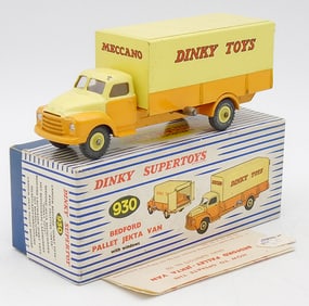 DINKY 930 BEDFORD PALLET JEKTA VAN