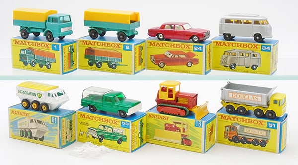 8 MATCHBOX VEHICLES (1 of 2)