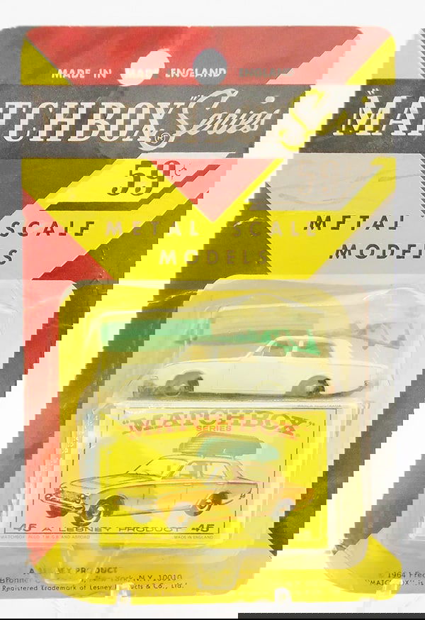 MATCHBOX 45B2 FORD CORSAIR BLISTER PACK (1 of 2)