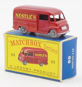 MATCHBOX 69A3 NESTLES VAN