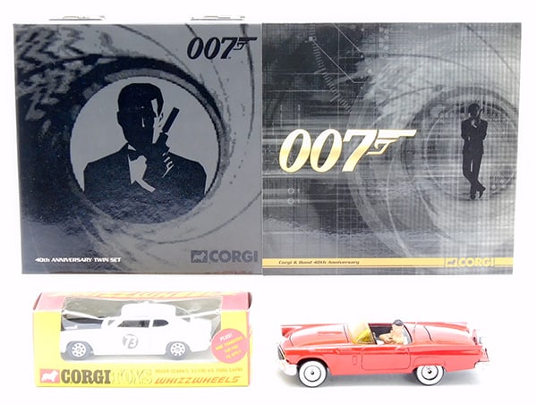 3 CORGI VEHICLES (1 of 3)