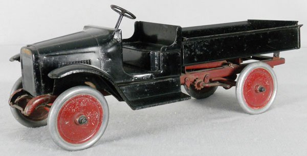 BUDDY L 200 DUMP TRUCK: painted pressed steel, 24" long, minor decal wear, bed has surface oxidation, C5.