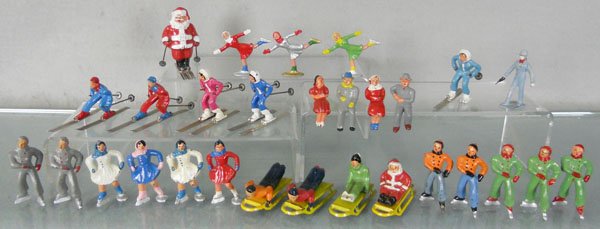 BARCLAY WINTER FIGURES: 32 pieces, 2 sleds broken, missing 1 ski, C5-8.