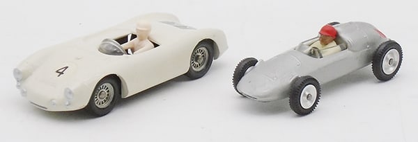 2 SOLIDO FOREIGN ISSUE VEHICLES (1 of 2)