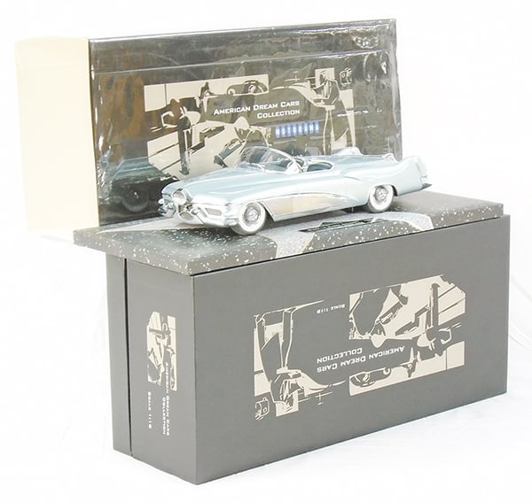 MINI CHAMPS 1951 BUICK LE SABRE CONCEPT CAR (1 of 2)