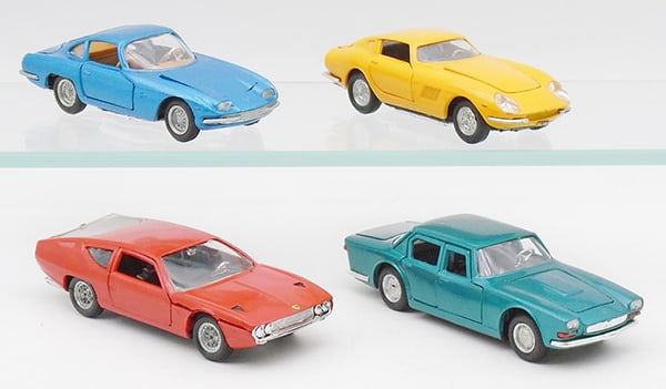 4 POLITOY M SERIES AUTOS (1 of 2)