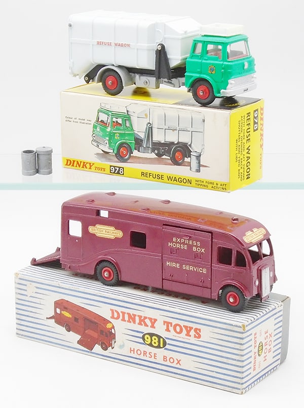 Dinky 977 Commercial Servicing Platform Vehicle