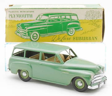 PMC 1950 PLYMOUTH STATION WAGON PROMO: green, 1/20 scale, coaster, tailgate & seats working, orig box worn, missing flaps on 1 side, C9.