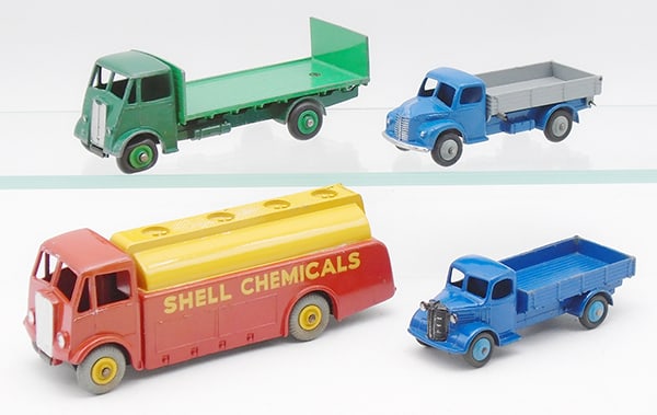 4 DINKY VEHICLES (1 of 2)