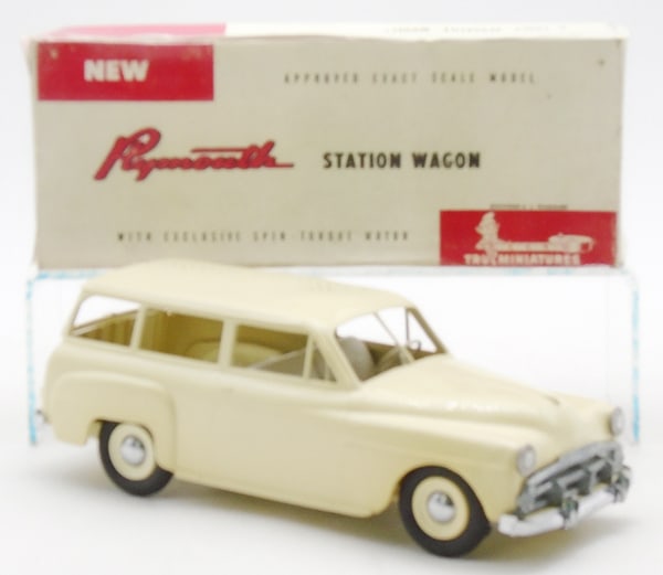 PMC 1952 PLYMOUTH STATION WAGON PROMO (1 of 2)