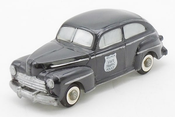 MASTER CASTER 1948 FORD WISCONSIN POLICE CAR (1 of 2)