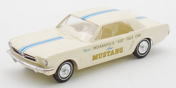 WATSON ROADSTER　ミニカー Carousel 1 Watson Roadster 1960 Indy 500 Winner