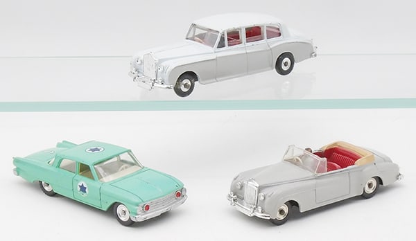 3 DINKY VEHICLES (1 of 2)