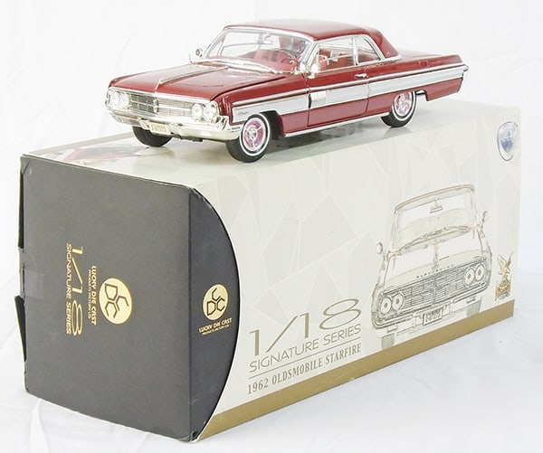 SIGNATURE SERIES 1962 OLDSMOBILE STARFIRE (1 of 2)
