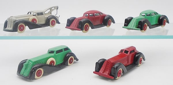 5 MANOIL VEHICLES: 703 Wrecker, gray & black, 701 Sedan, red & black, 701 Sedan, green & black, 700 Sedan, green & black, 702 Coupe, red & black, all have small touch up spots, C8-9.