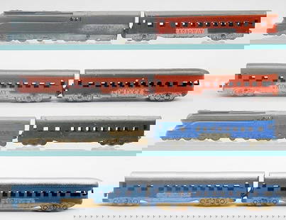 2 TOOTSIETOY 188 BROADWAY LTD SETS: Pennsy loco w/2 coaches, 1 set is blue & silver, other is red & silver, all couplers intact, C6-7.