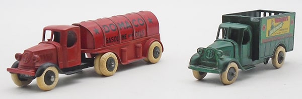 2 TOOTSIETOY MACK TRUCKS (1 of 2)