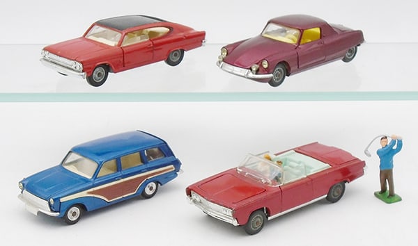 4 CORGI VEHICLES (1 of 2)