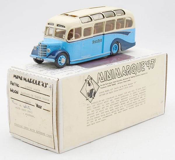 MINI MARQUE #11 BEDFORD COACH (1 of 2)