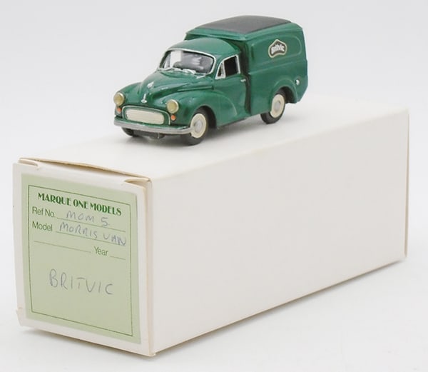 MARQUE ONE MODELS MOM5 MORRIS VAN BRITVIC (1 of 2)
