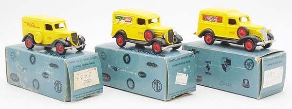 3 NOSTALGIC MINIATURES COCA COLA TRUCK (1 of 2)