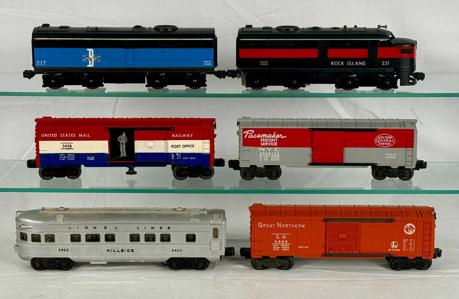 Lionel Train set (1 of 2)