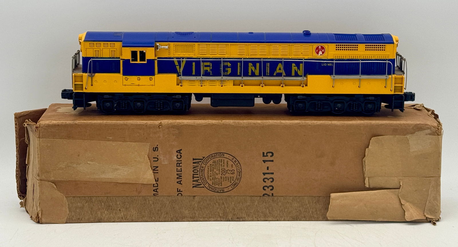 Lionel 2331 Virginian FM Trainmaster Diesel Locomotive (1 of 3)