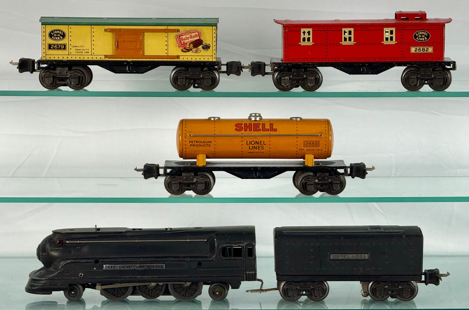 A Lionel O-Gauge Freight Train Set (1 of 2)