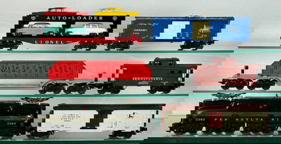 A Lionel Postwar 2271W GG1 O-Gauge Electric Freight Train Set