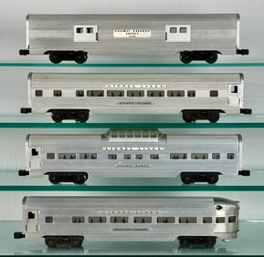 4 Lionel Aluminum Passenger Cars