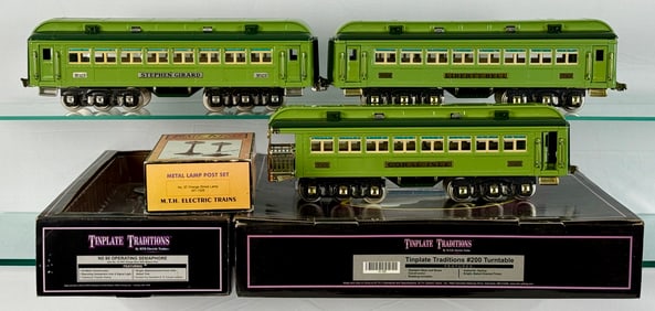 MTH Electric Trains Standard Gauge 'Tinplate Traditions' Passenger Cars and Accessories