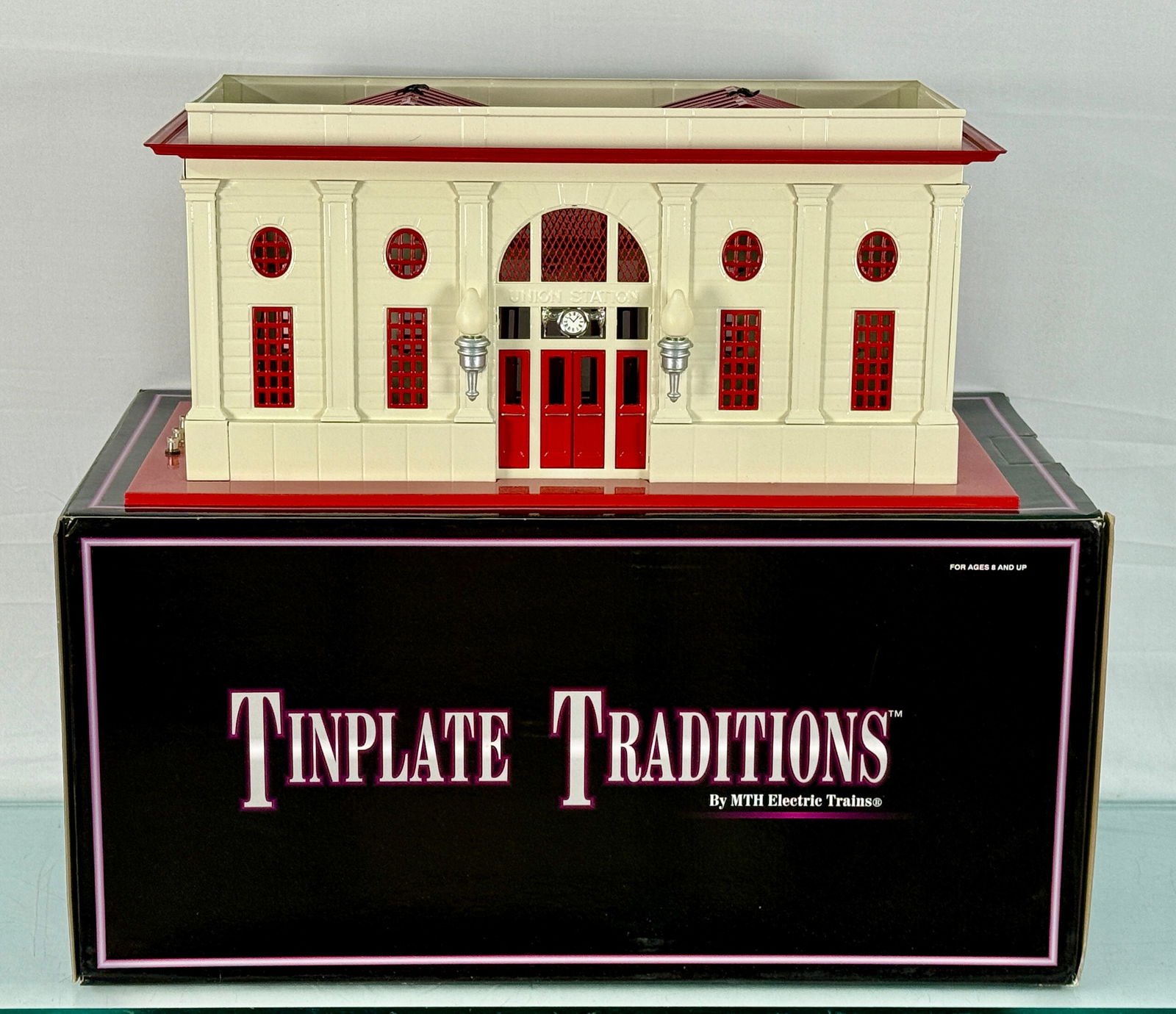 MTH Electric Trains Tinplate Traditions Standard Gauge No 116 Passenger Station (1 of 4)