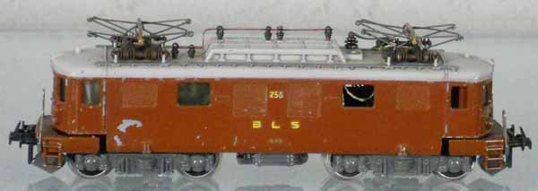 TRIX SWISS LOCO: TT ga, die cast, missing 2 window inserts, C6.