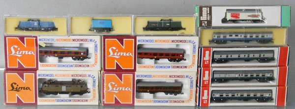 LIMA N GAUGE TRAIN LOT: N ga, 3 locos & 9 cars, orig boxes minor wear, C8-9.
