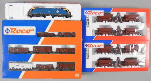 ROCO TRAIN SET: HO ga, 2-rail, 63679 loco w/cars 2 #44173, 44003, orig boxes & inserts, C9.