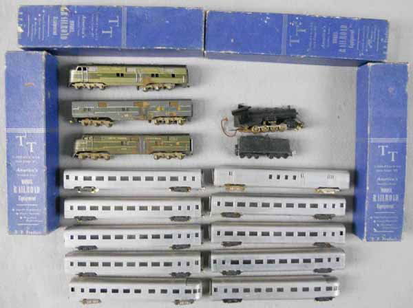 2 HP PRODUCTS TRAIN SETS: TT ga, NYC ABA, some oxidation spots, 4 coaches, obsv, Hudson loco & tender, w/repaired wooden cab, 4 coaches & obsv, w/4 orig boxes partially containing track, C4-6.